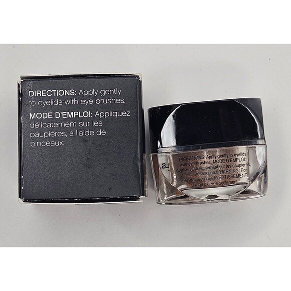 Younique Moodstruck Minerals Pigment Shimmer Adorable New in Box - Picture 4 of 4